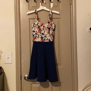Agaci Dress
